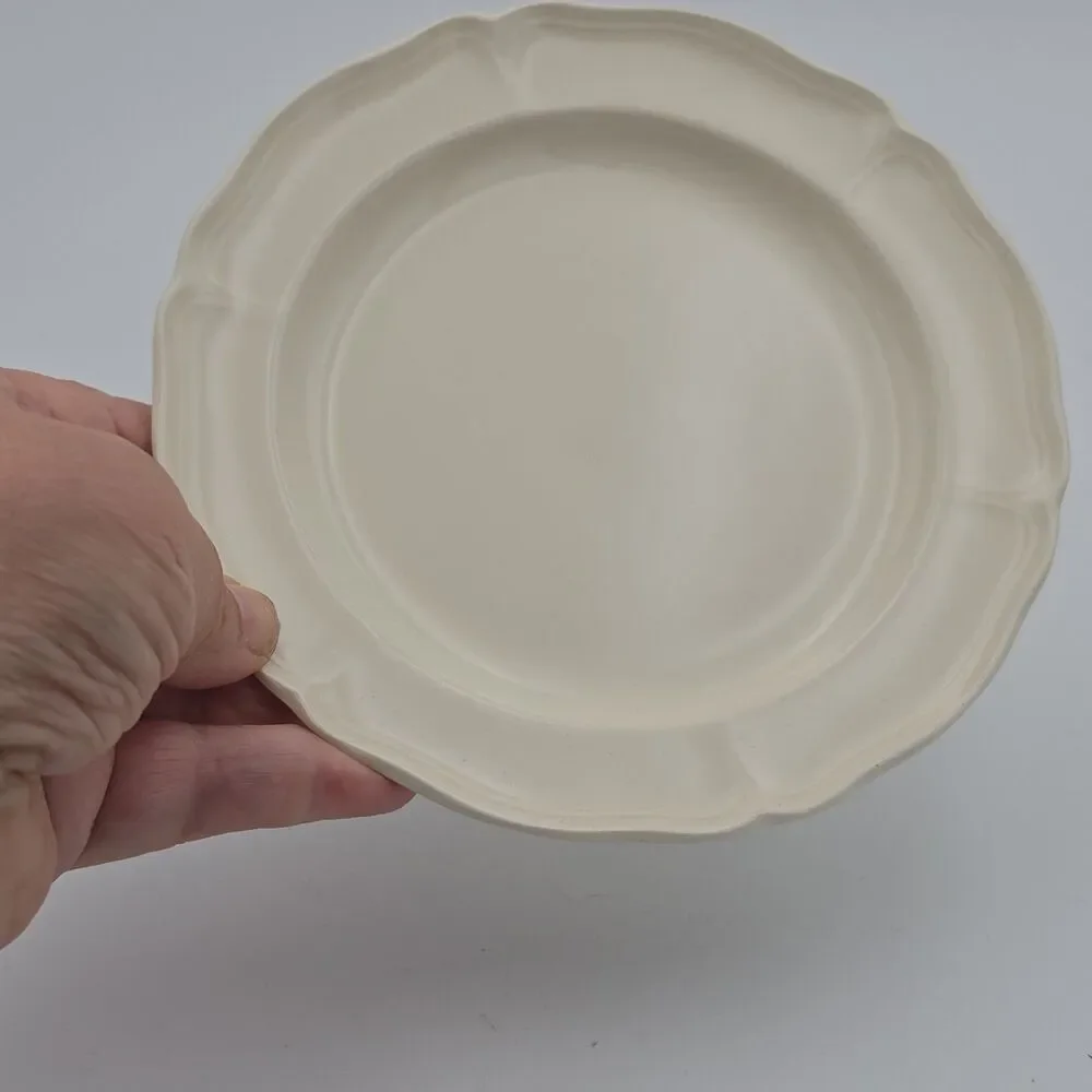Wedgwood Queen's Shape Bread & Butter Plate 6.5
